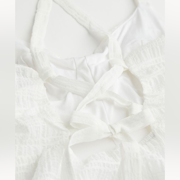 Lace backed dress - Picture 2 of 2